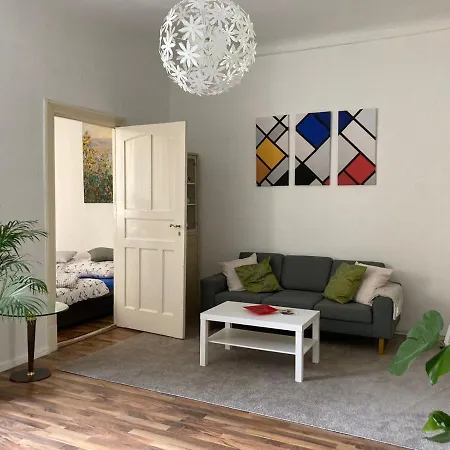 Appartement Ferienwohnung Am Schlosspark Charlottenburg *